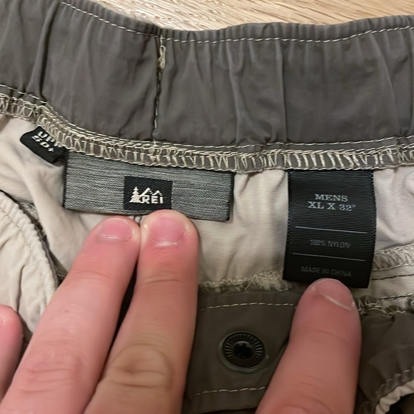 Rei Pants - Picture 2 of 3